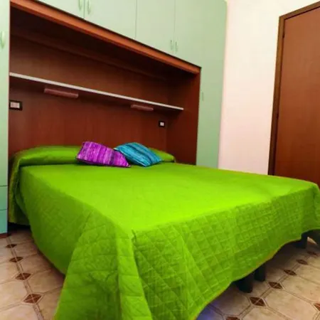 公寓 Bright And Cosy In Lido Dei Pini 比比翁